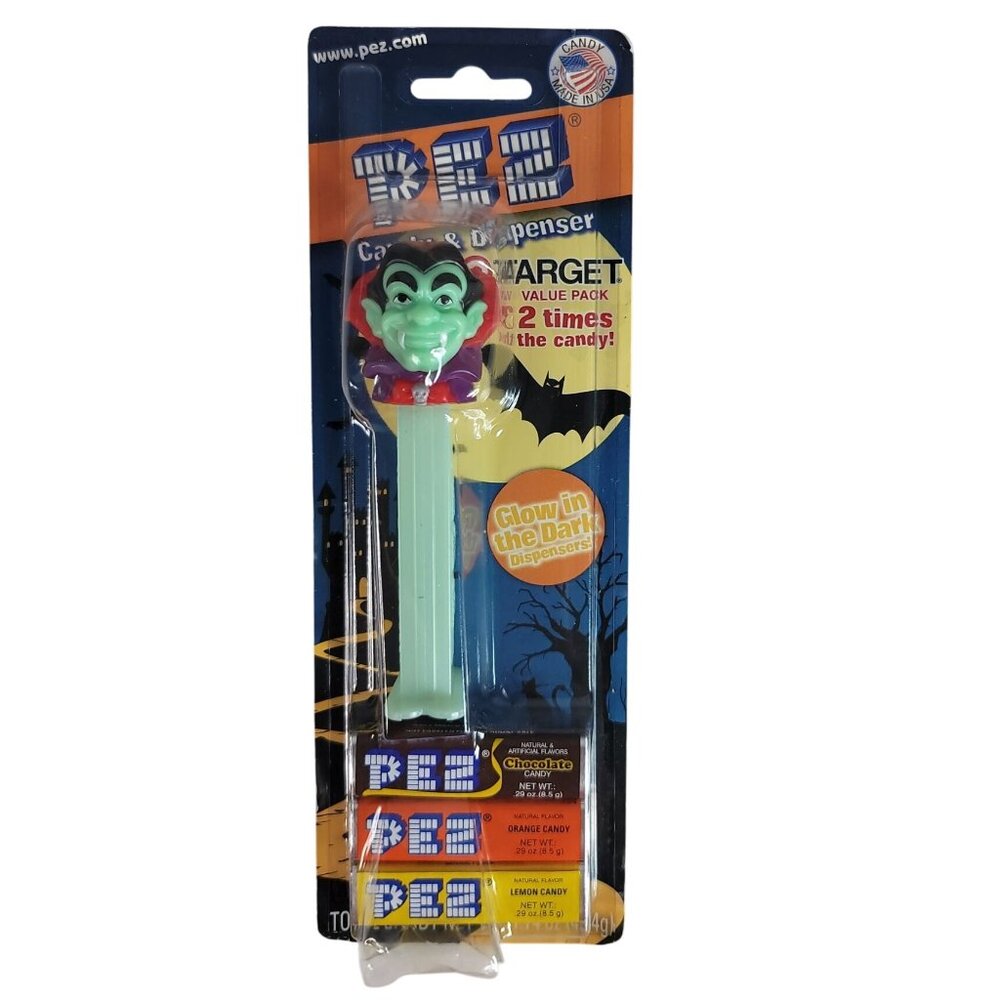 PEZ Vampire Dispenser & 6 Candy Glow in the Dark Halloween 2010 SEALED NOS